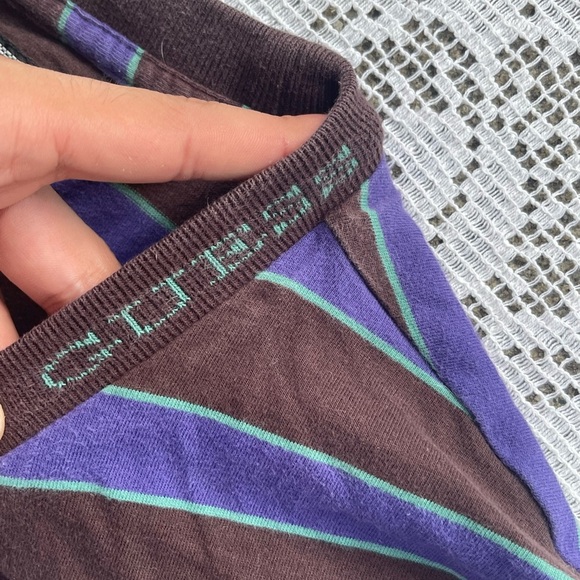 Guess stripe tee shirt long sleeve bought from pacsun size Small - Picture 3 of 3